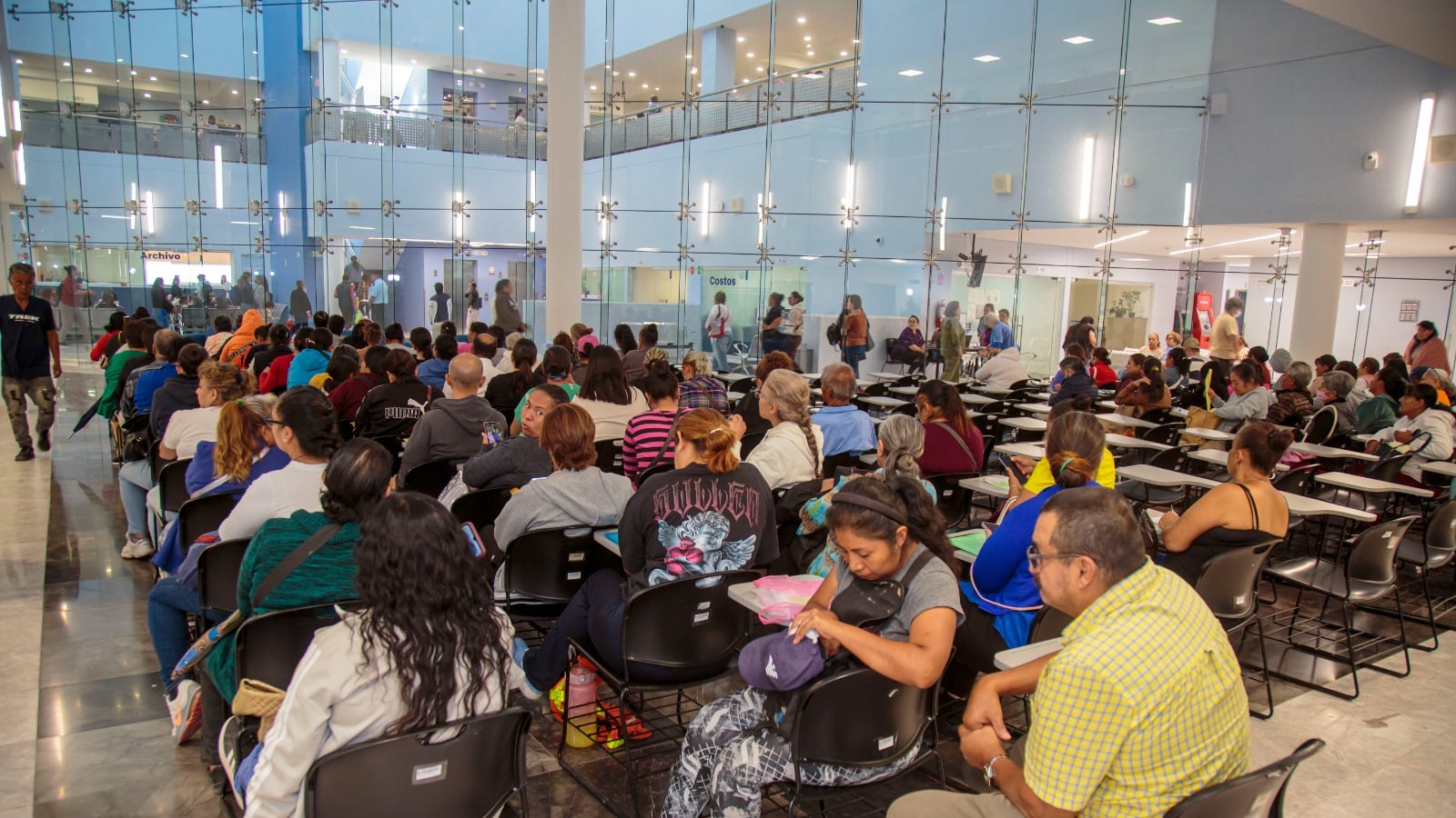 Con hospitales equipados y un abasto de medicamentos superior al 95%, el reto ahora es sostener la capacidad de respuesta ante una demanda que no se detiene.