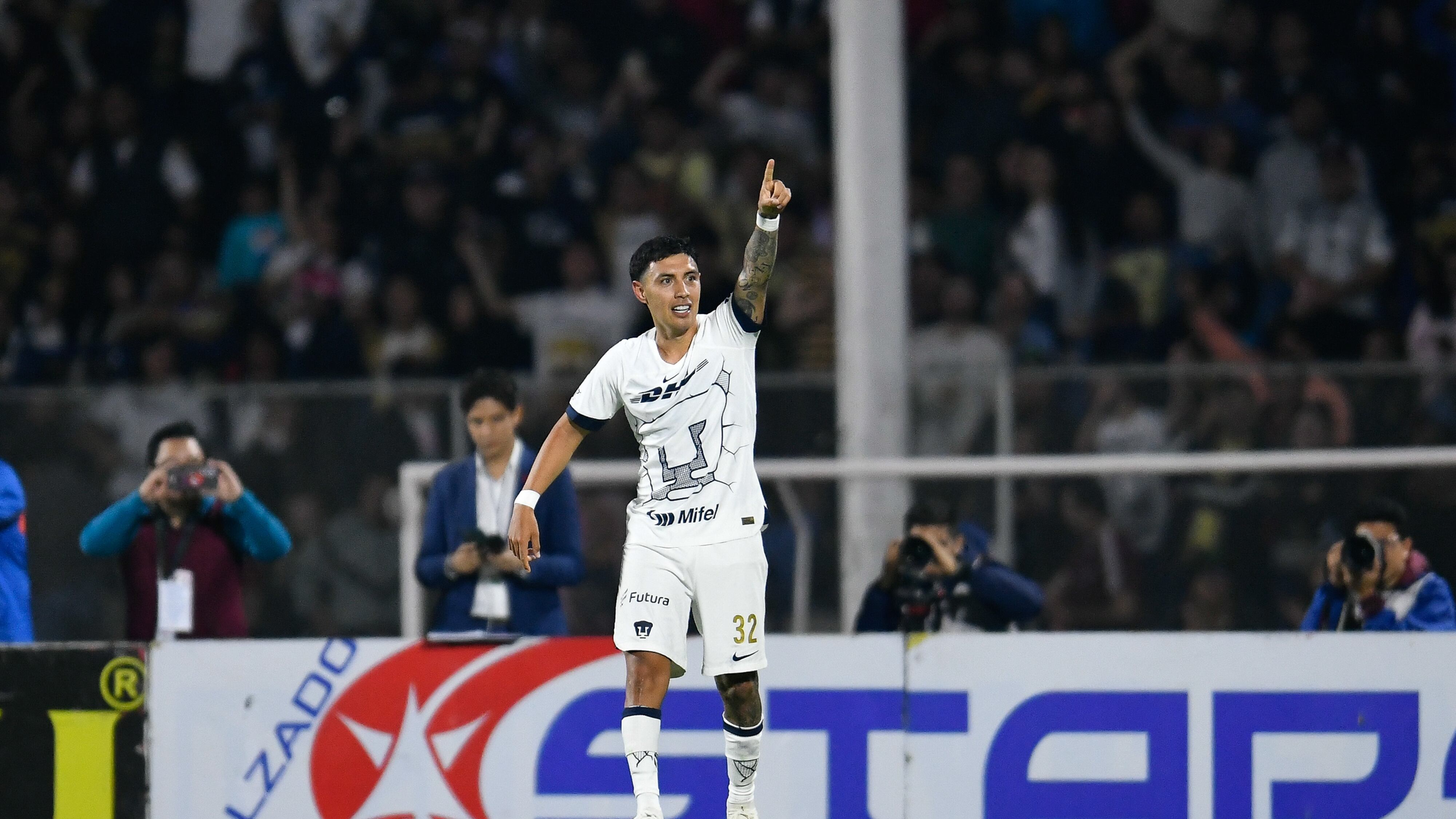 Leonardo Súarez anotó el gol de la victoria contra el América 2-1 en el Clásico Capitalino.