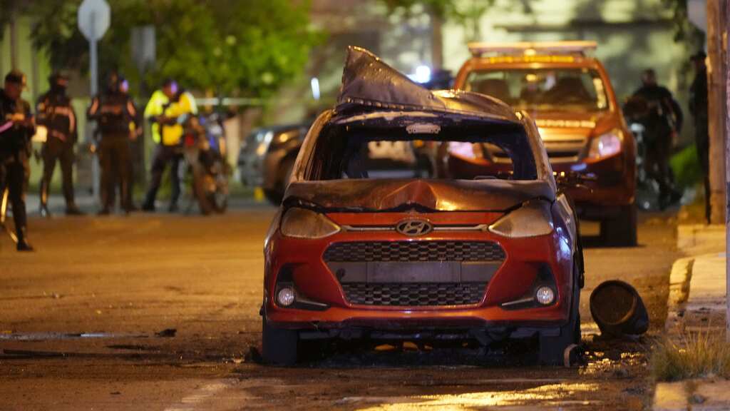 ataque-coches-bomba-ecuador