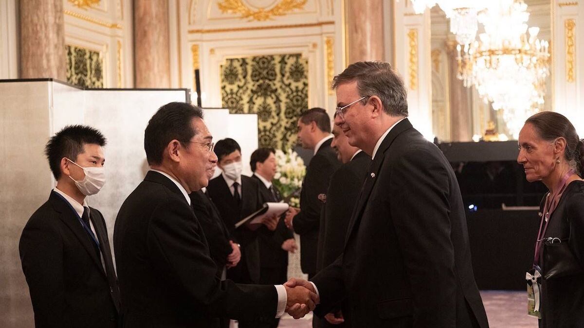 El canciller acudió al funeral de Estado. (Twitter)