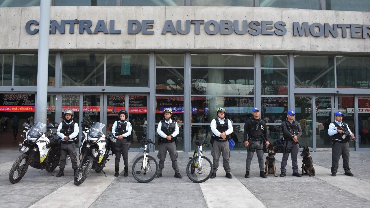 Los elementos de seguridad se coordinan con la seguridad interna de la central para el operativo que se implementa.