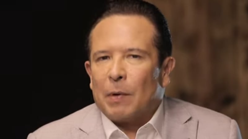 Video: Gustavo Adolfo Infante reaparece en DPM, tras librar orden de arresto; obtuvo nuevo amparo