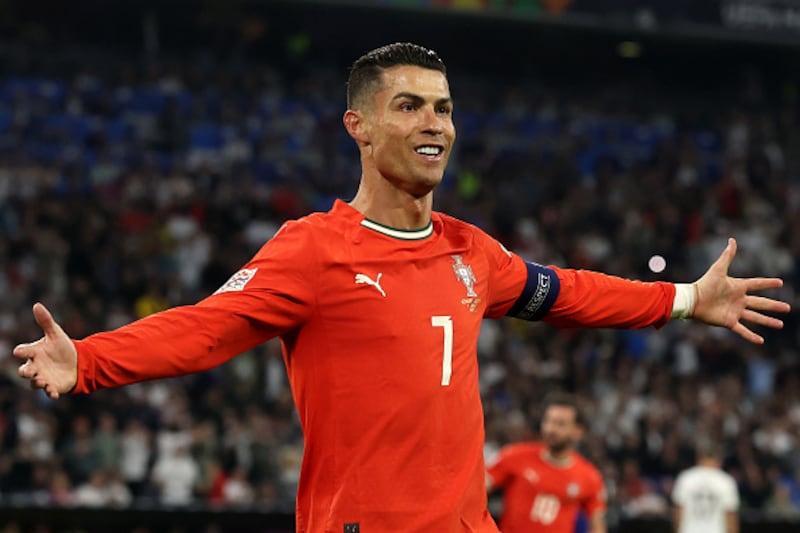 ¿Por qué Cristiano Ronaldo se pinta las uñas de los pies?
