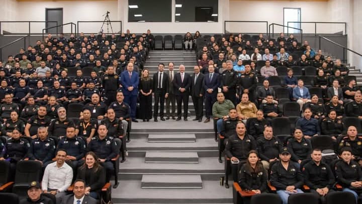 Flores explicó que el entrenamiento busca dotar al personal de herramientas preventivas basadas en experiencias previas.