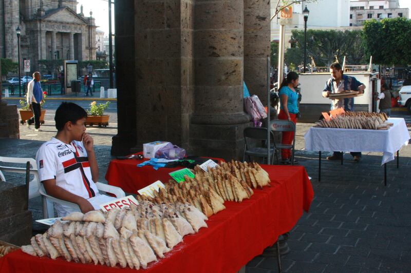 Los vendedores estarán distribuidos en diferentes puntos del Centro Histórico de Guadalajara.