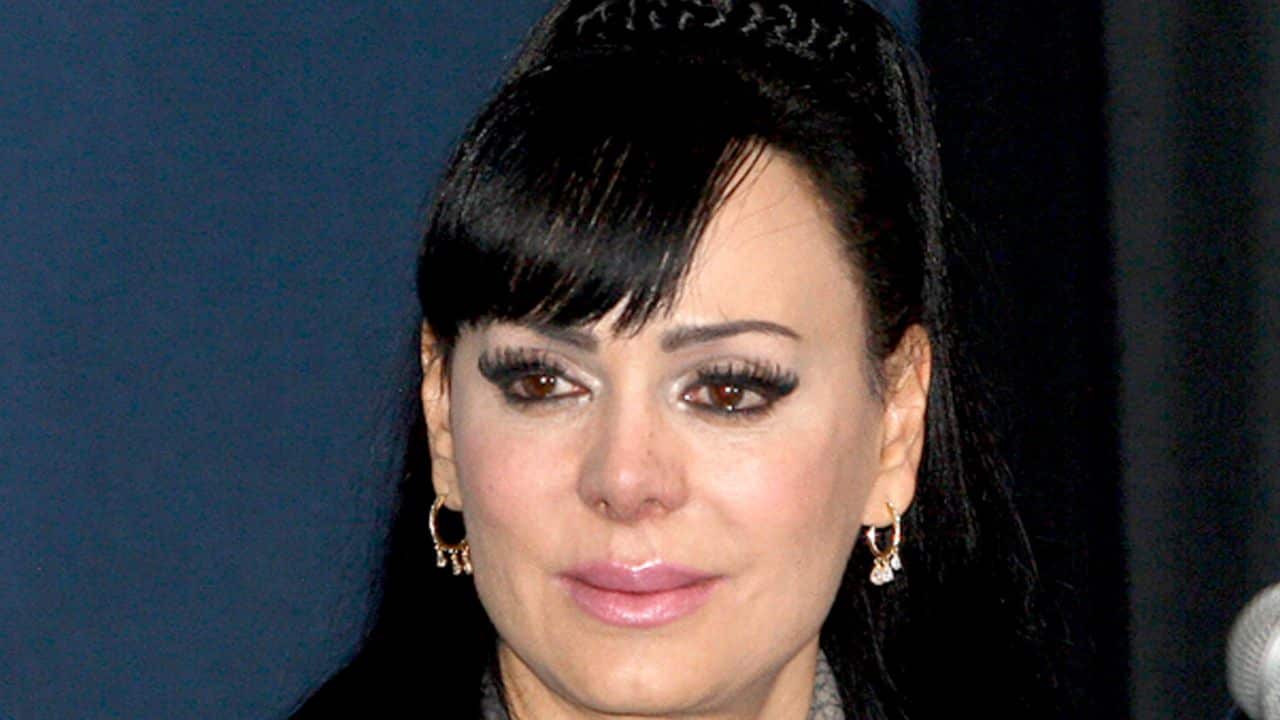 La cantante no se presentó a un evento en Tamaulipas.