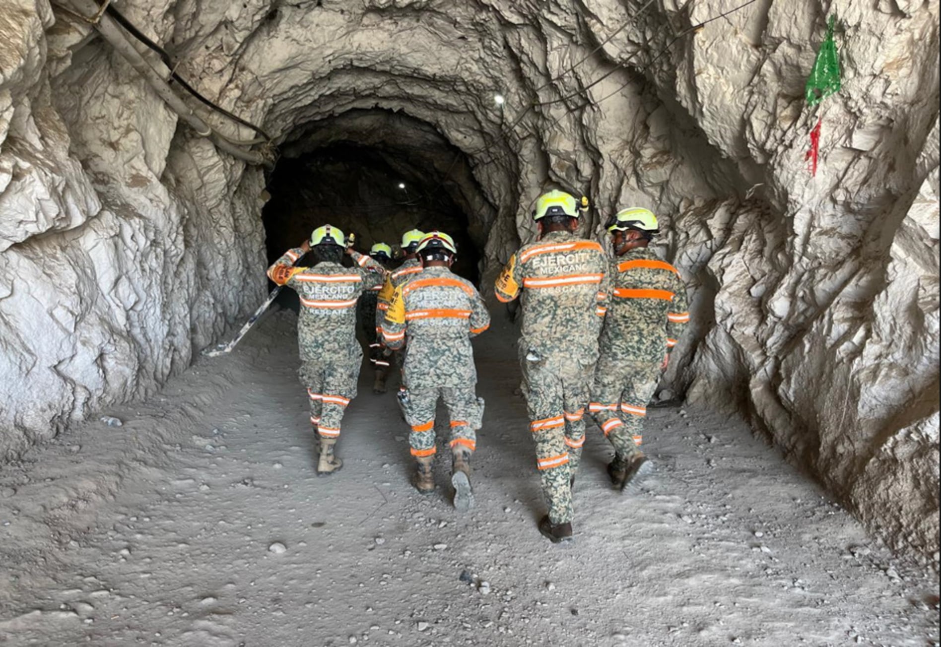 Rescate contrarreloj en mina Santa Fe (Foto: CNPC)