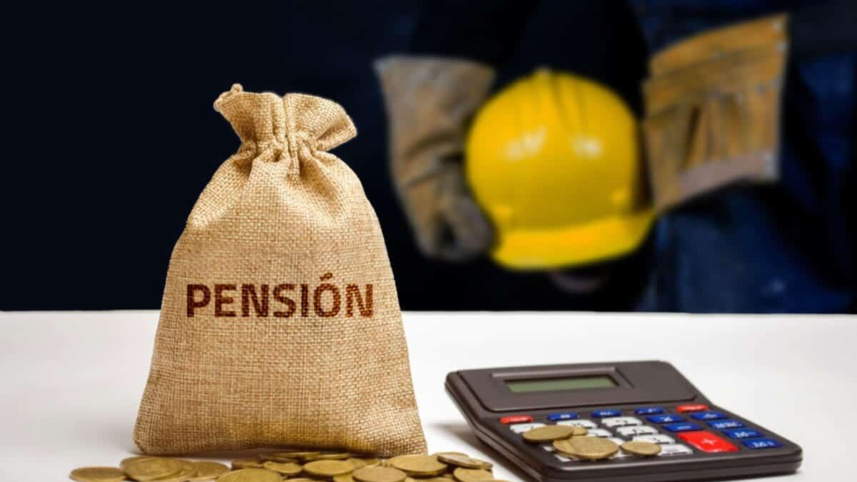 Parte de la iniciativa menciona que el salario debe actualizarse cada 1 de enero, conforme a las estimaciones de la inflación anual.