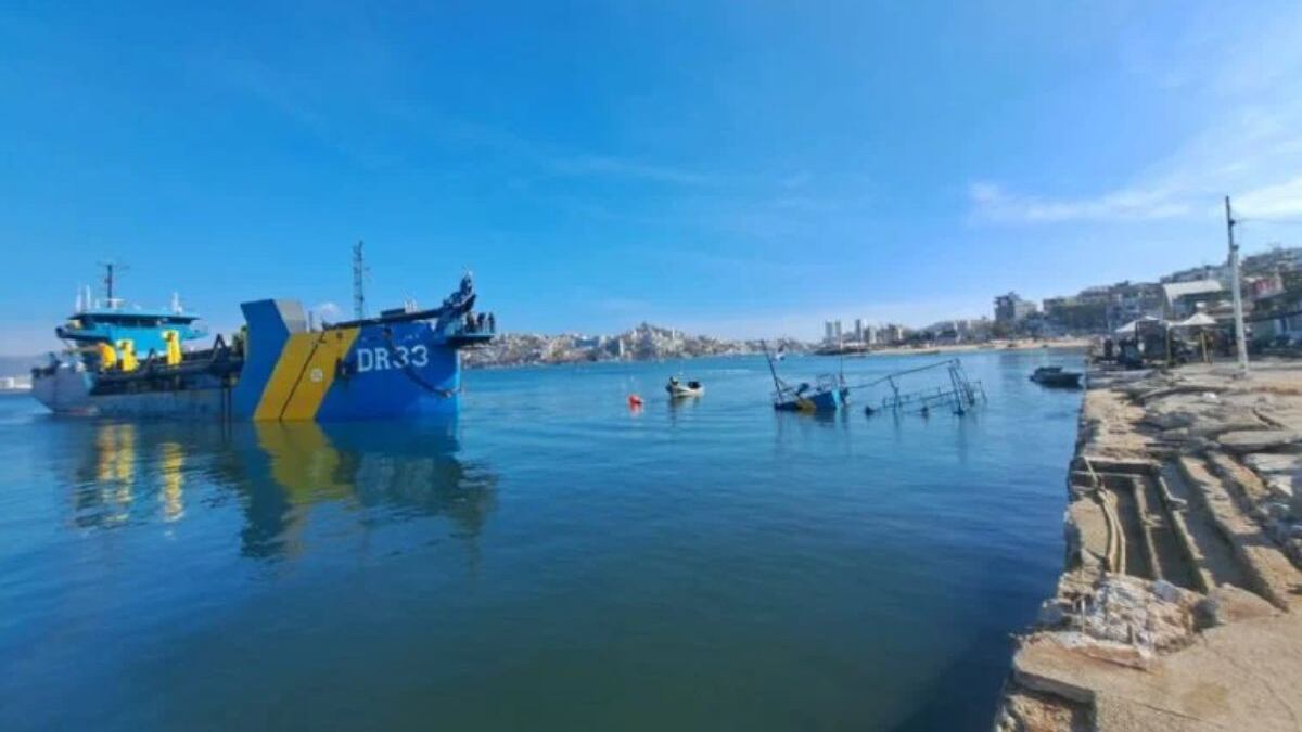 Huracán Otis dejó 100 embarcaciones hundidas en el mar