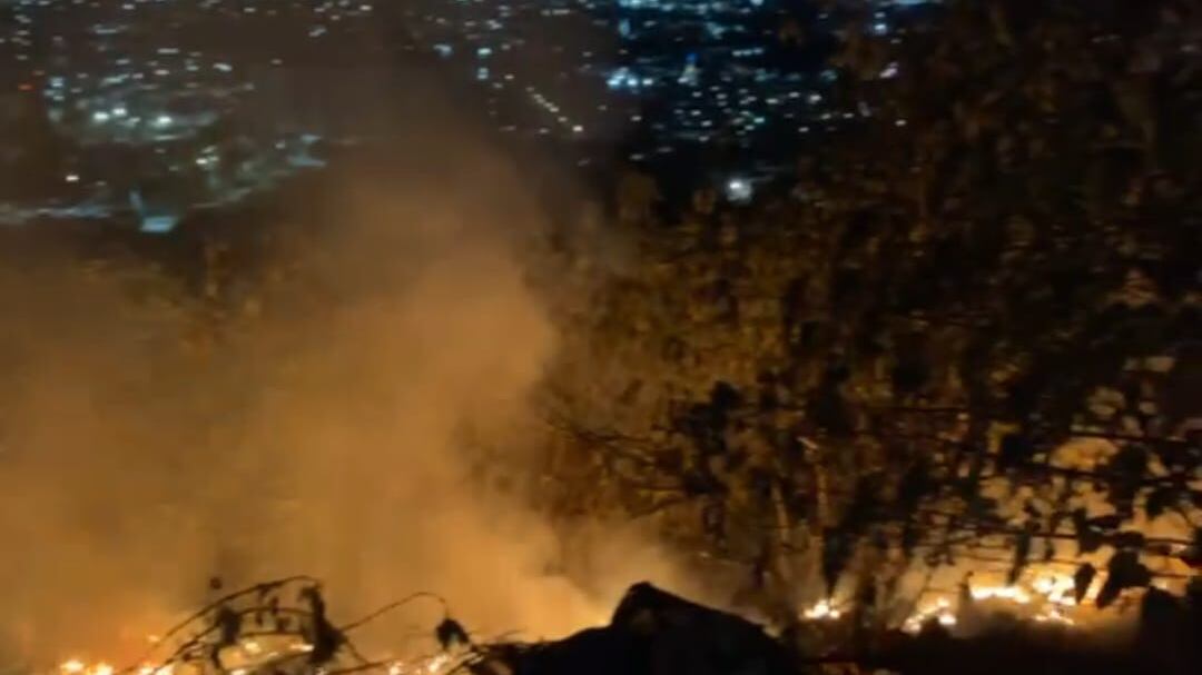 El incendio se produjo en Avenida Morones Prieto y Félix U. Gómez.