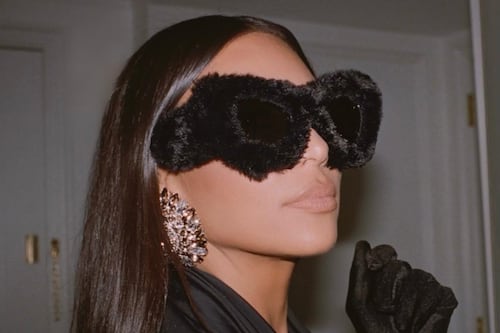 Kim Kardashian revela el secreto de su larga y brillante cabellera