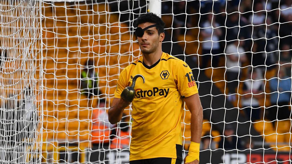 Raúl Jiménez continúa sin poder ver actividad con el Wolverhampton