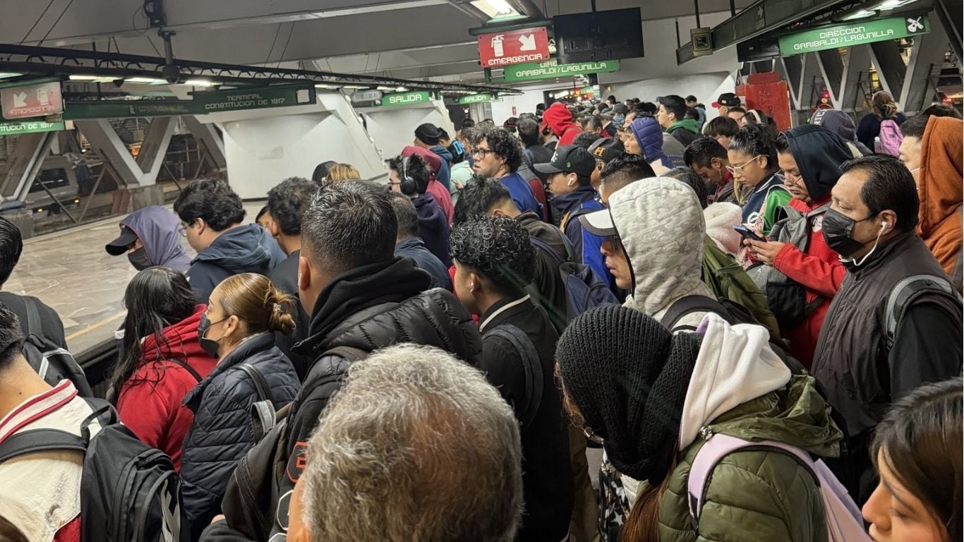 Problemas de saturación en el Metro de la CDMX