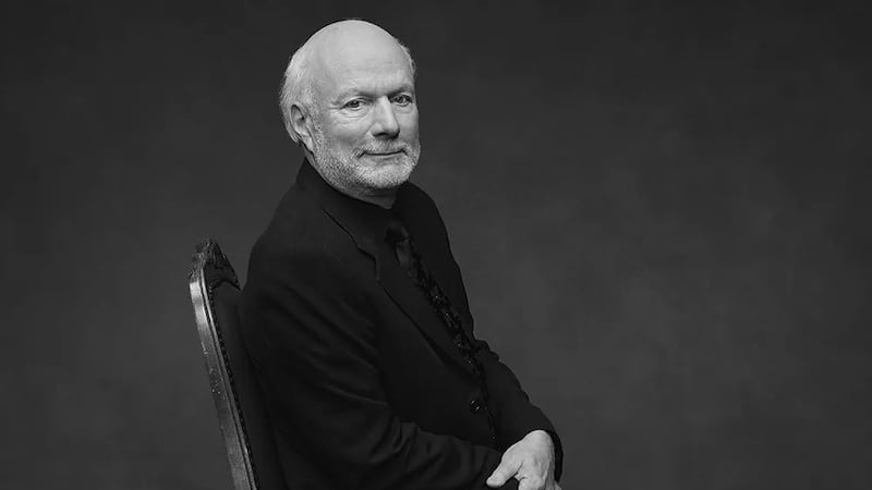James Burrows, el legendario director de Friends y The Big Bang Theory; ¿de que murió?