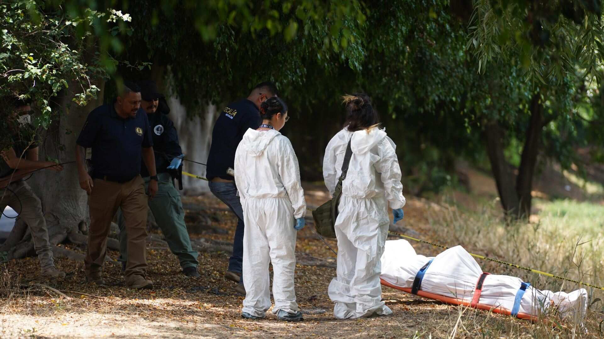 Un hombre sin vida y con huellas de violencia fue encontrado a la orilla del Río Chiquito, ubicado en la avenida Solidaridad, en Morelia (Cuartoscuro).