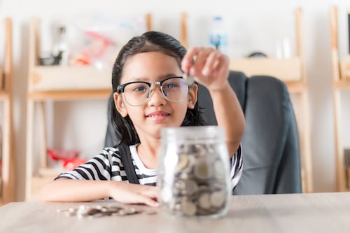 Dinero: 5 hábitos financieros saludables que niñas y niños deben aprender