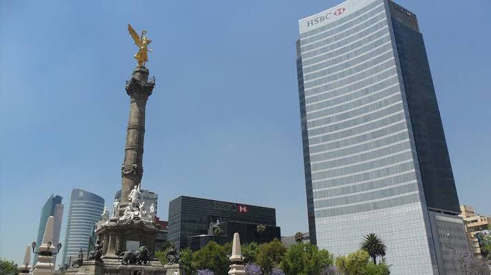 Presentan demanda contra el banco HSBC por más de 400 millones de pesos.