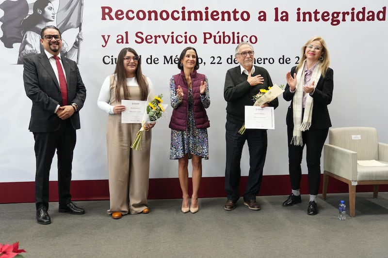 Luz Elena González Escobar