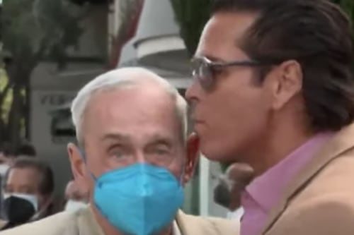 Roberto Palazuelos está de luto, muere su padre