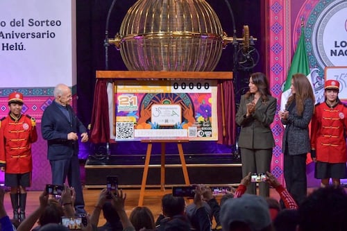 Billete de Lotería Nacional reconoce 35 años de trabajo de la Fundación Alfredo Harp Helú a favor de México