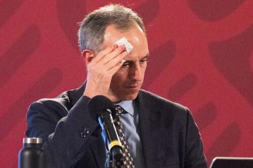 Personas trans reclaman a López-Gatell por escasez de medicamentos, vacunas y condones