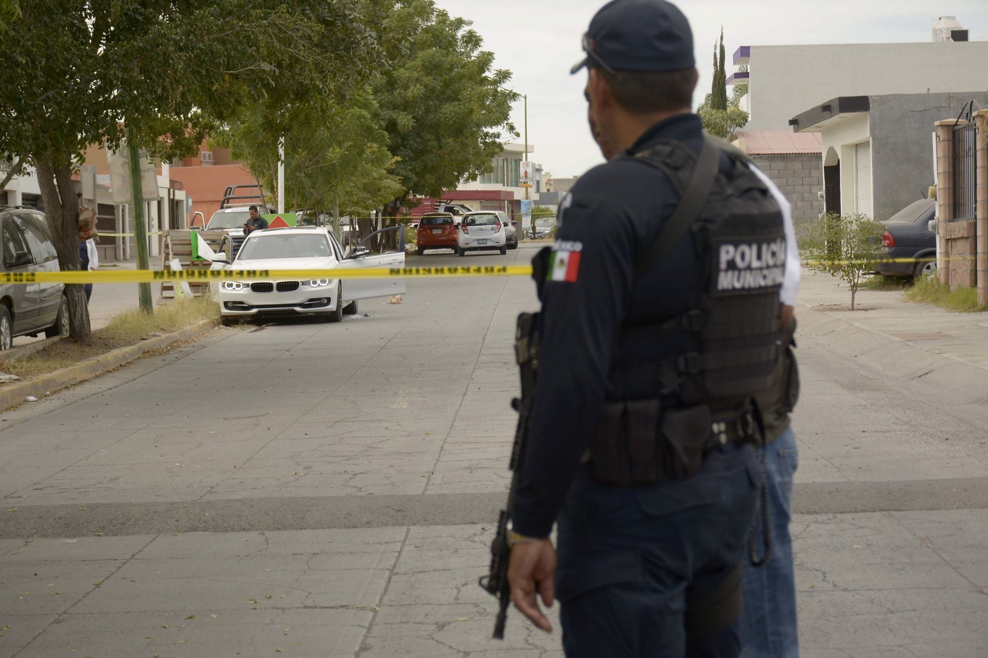 Mueren cuatro presuntos delincuentes en enfrentamiento con policías en Veracruz