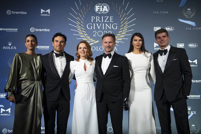 Sergio Pérez convivió con su equipo en la gala de la F1 I @F1