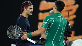 Roger Federer felicita a Novak Djokovic por la conquista de su 20 Grand Slam